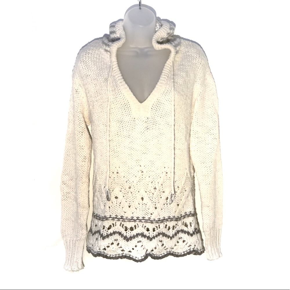 American Eagle Sweater, Super Soft, warm and cozy. Size small